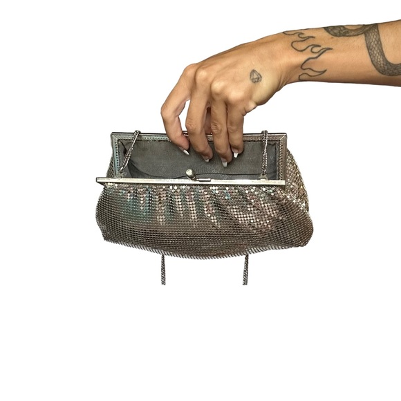 80s Vintage Whiting & Davis Silver Chainmail Purse